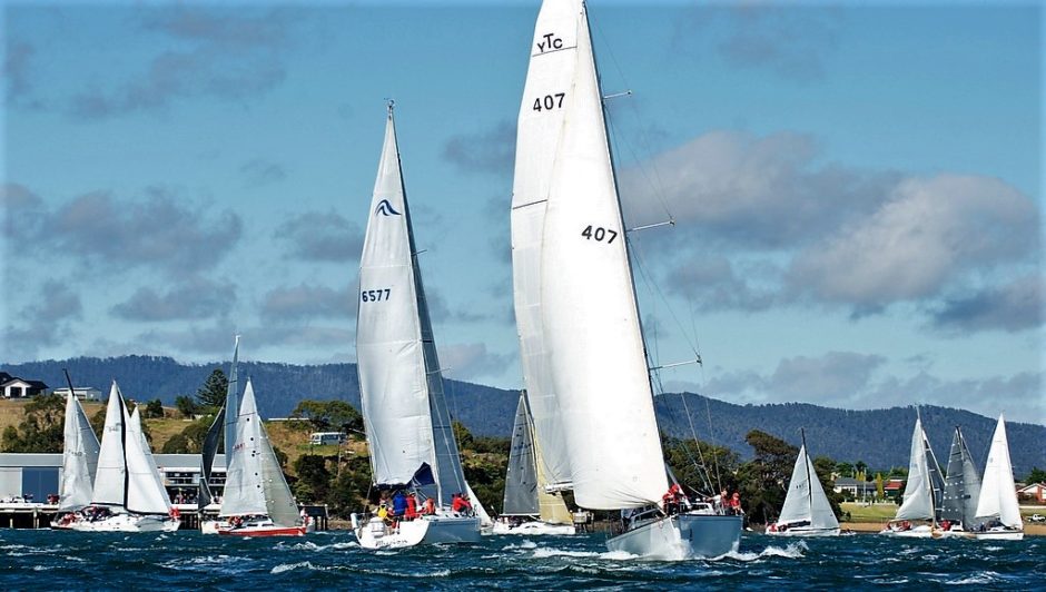 launceston to hobart yacht tracker live